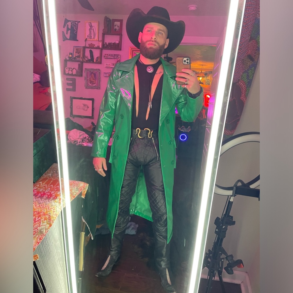 Meet your Posher, Erik